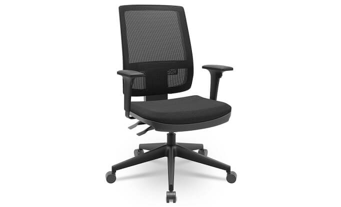 cadeira-ergonomica-presidente-brisa-light-prolabore-encosto-tela-tecido-preto-base-piramide-frente-1